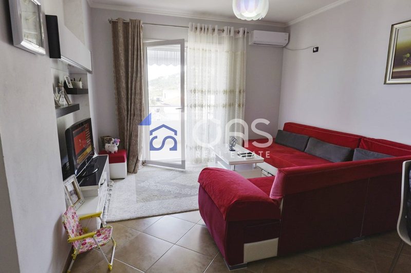 Apartament 2+1 në shitje në Rruga Dhimiter Konomi, Vlorë, 104 m². Foto 2 nga 12