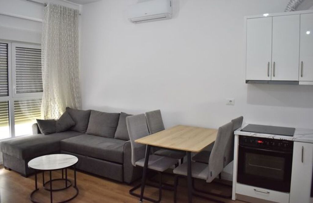 Apartment 1+1 for rent in Rezidenca Kaimi, Tirana, 55 m²