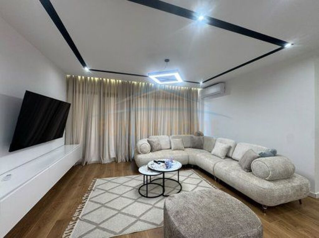 Apartament 2+1 në shitje në Bulevardi i Ri, Tiranë, 123 m². Foto 1 nga 7