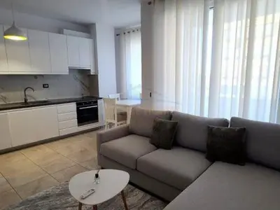 Apartment 1+1 for sale in Rruga Xhanfize Keko, Tirana, 66 m². Photo 2 of 6