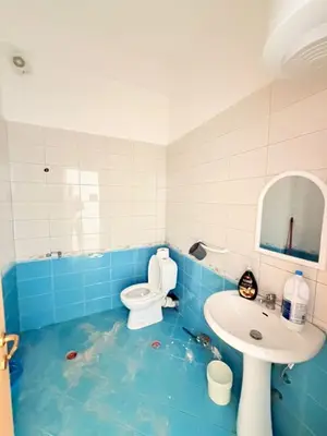 Commercial space for rent in Durrës, 92 m². Photo 4 of 5