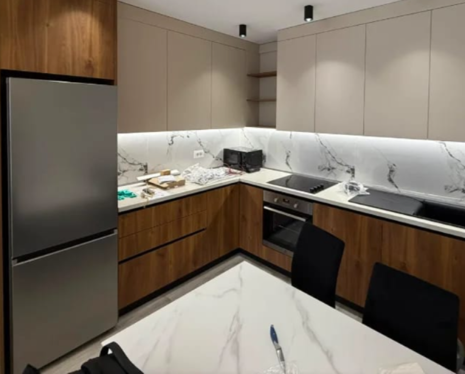 Appartamento 1+1 in affitto a Rruga Dritan Hoxha, Tirana, 78 m². Foto 2 di 3