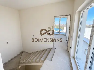 Vilë në shitje në Farkë, Tiranë, 257 m². Foto 4 nga 11