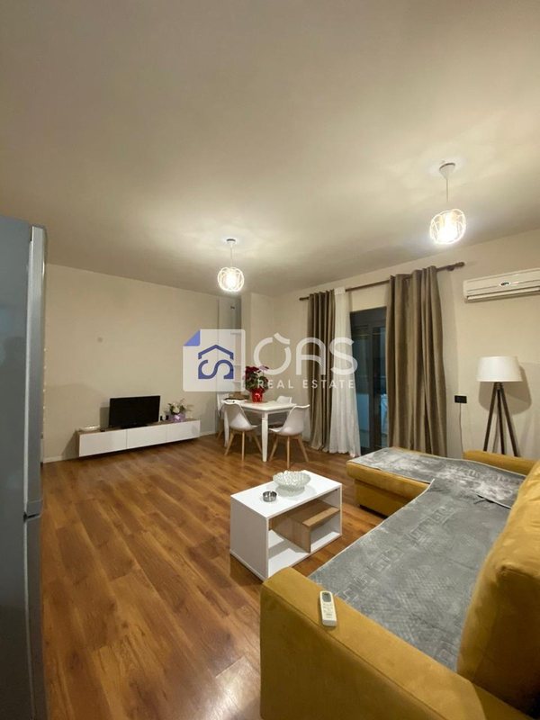 Apartament 1+1 me qera në Laprakë, Tiranë, 70 m²