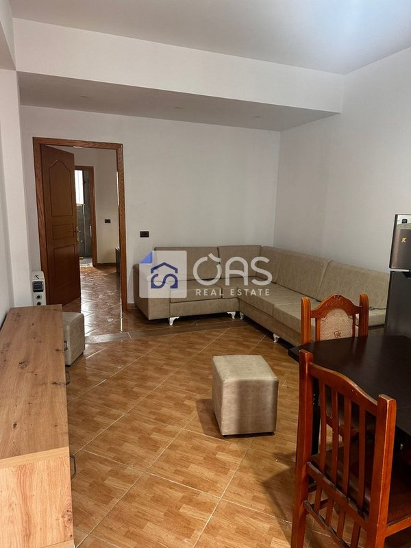 Appartamento 1+1 in affitto a Astir, Tirana, 70 m²