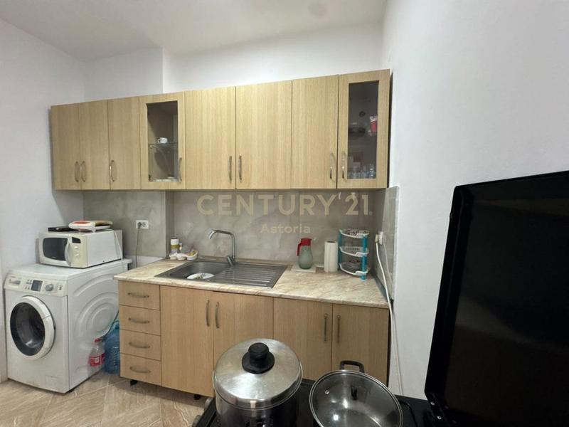 Apartament 2+1 me qera në Hipoteka, Tiranë, 92 m². Foto 5 nga 9