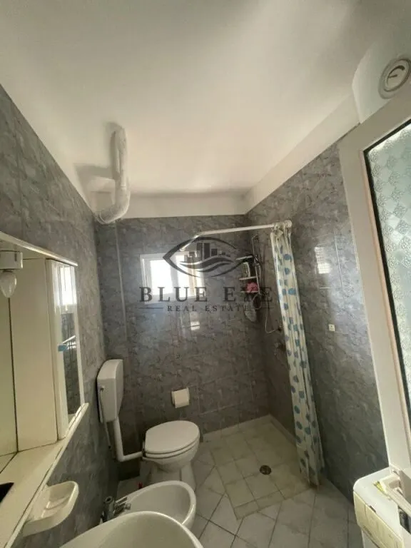 Appartamento 1+1 in vendita a Rruga Kristo Sotiri, Durazzo, 59 m². Foto 1 di 8