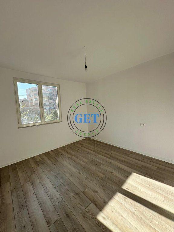 Appartamento 2+1 in vendita a Cezma Ferres, Durazzo, 70 m²