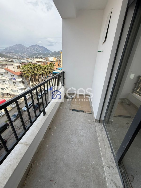 Apartament 1+1 në shitje në Kinostudio, Tiranë, 73 m². Foto 9 nga 12