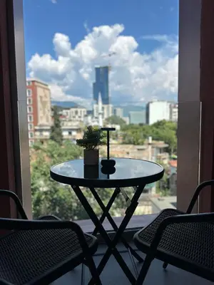 Appartamento 1+1 in affitto a Rruga e Kavajës, Tirana, 80 m². Foto 2 di 8