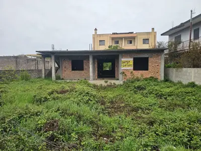 Shtëpi private në shitje në Plepa, Durrës, 556 m². Foto 1 nga 2