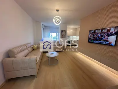 Appartamento 2+1 in affitto a Rruga e Elbasanit, Tirana, 110 m². Foto 9 di 12