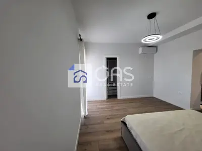 Apartament 1+1 me qera në Rruga Deshmoret e Fekenit, Tiranë, 60 m². Foto 3 nga 8