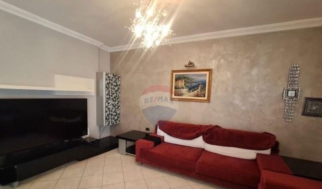 Appartamento in vendita a Rruga Dritan Hoxha, Tirana, 119 m². Foto 3 di 3