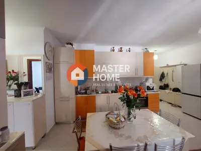 Apartament 2+1 në shitje në Rruga Sadik Zotaj, Vlorë, 100 m². Foto 4 nga 11