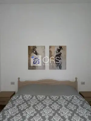 Apartament 1+1 me qera në Blloku, Tiranë, 40 m². Foto 2 nga 5