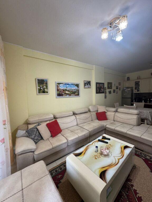Apartament 2+1 me qera në OZONE electronics ASTIR., Tiranë, 112 m²