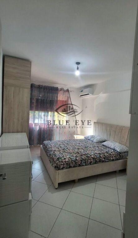 Appartamento 1+1 in affitto a Spitali Rajonal Durrës, Durazzo, 98 m²