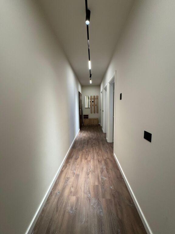 Apartament 2+1 me qera në Plazh, Durrës, 106 m². Foto 9 nga 12