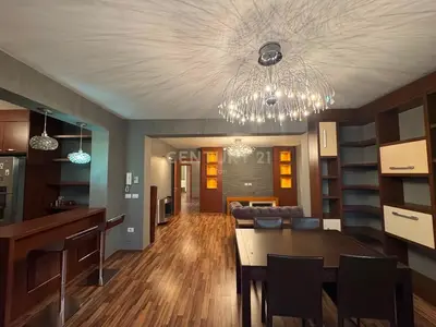 Appartamento 2+1 in vendita ad Oxhaku, Tirana, 122 m². Foto 2 di 7