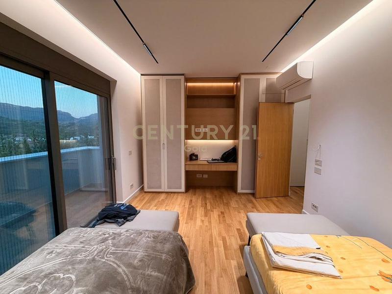 Vilë në shitje në PalmaNova Resort, Tiranë, 800 m². Foto 3 nga 8