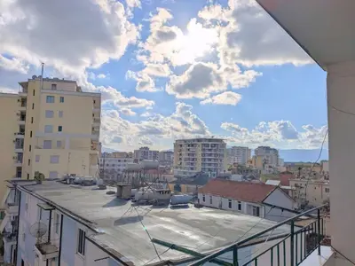 Apartament 2+1 në shitje në Rruga Demokracia, Vlorë, 87 m². Foto 5 nga 6