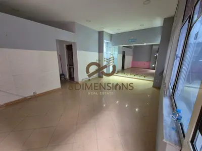 Negozio in affitto ad Oxhaku, Tirana, 38 m². Foto 1 di 5