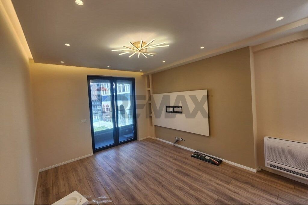 Apartment for sale in Bulevardi i Ri, Tirana, 104 m². Photo 2 of 3