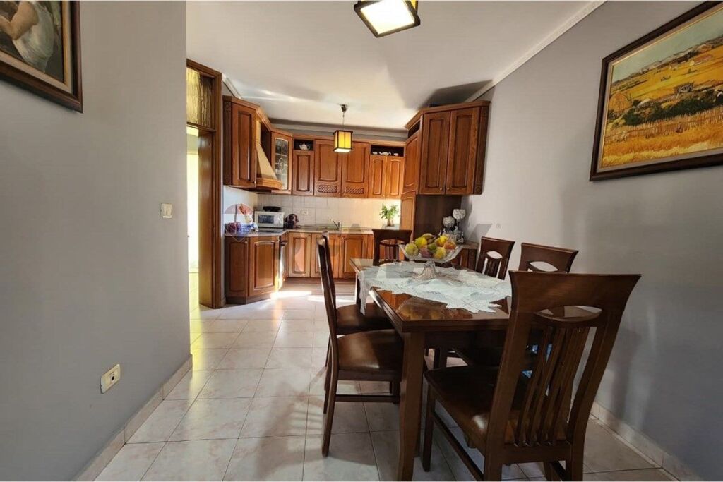 Appartamento in vendita a Rruga e Dibrës, Tirana, 92 m². Foto 3 di 3