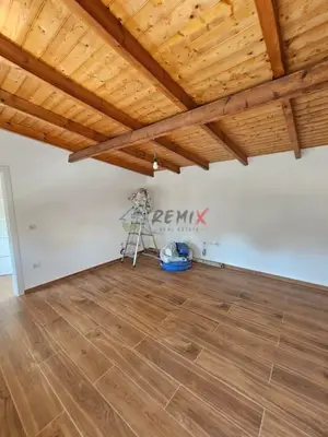 Appartamento 2+1 in affitto a Shkolla 2 Gjelat, Durazzo, 120 m². Foto 4 di 12