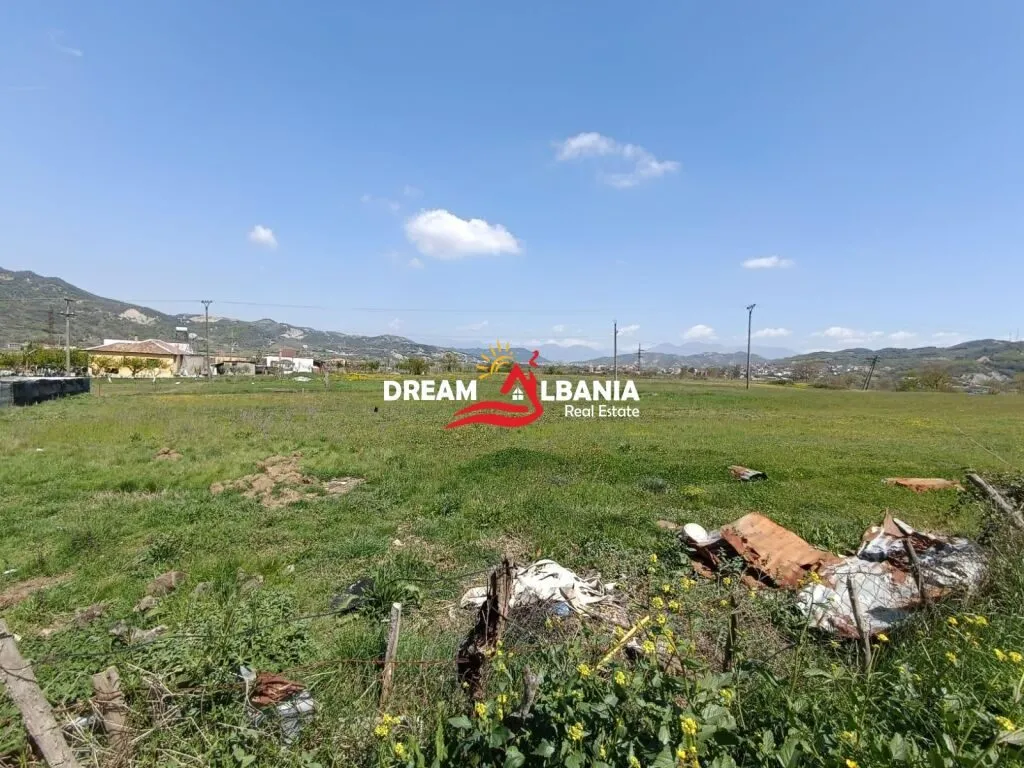 Tokë në shitje në Peze, Tiranë, 3 000 m². Foto 1 nga 1