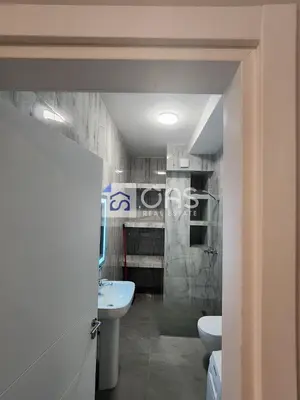 Appartamento 1+1 in affitto a Komuna e Parisit, Tirana, 70 m². Foto 5 di 6