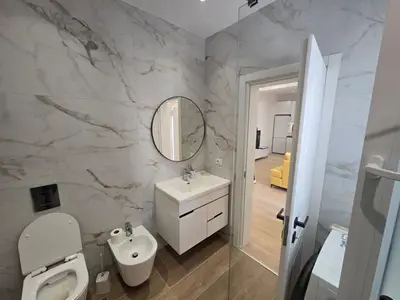Shtëpi private me qera në Harry Fultz, Tiranë, 300 m². Foto 8 nga 9