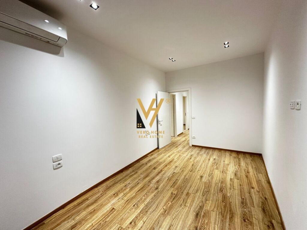 Zyrë me qera në Rruga e Elbasanit, Tiranë, 96 m². Foto 3 nga 3