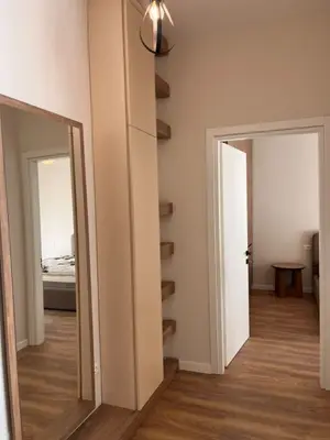 Apartament 1+1 me qera në Rruga Siri Kodra, Tiranë, 73 m². Foto 5 nga 7