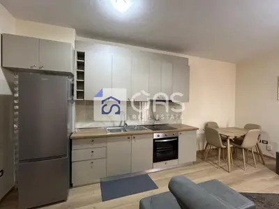 Apartament 2+1 me qera në Kompleksi Delijorgji, Tiranë, 74 m². Foto 2 nga 4