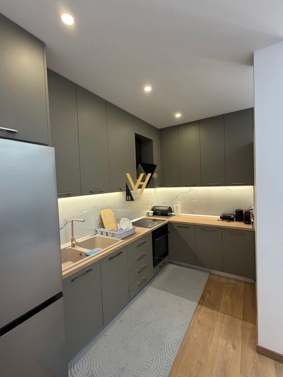 Appartamento 1+1 in affitto a Sauk, Tirana, 75 m². Foto 2 di 3