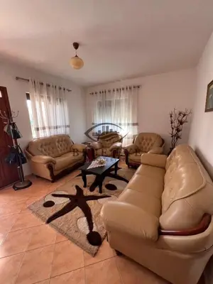 Vilë në shitje në Xhafzotaj, Durrës, 1 000 m². Foto 8 nga 12