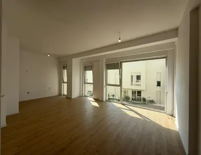 Vilë në shitje në Sauk, Tiranë, 279 m². Foto 2 nga 12