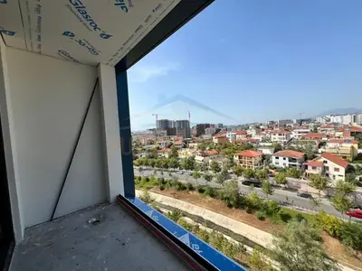 Apartament 1+1 në shitje në Ali Demi, Tiranë, 76 m². Foto 2 nga 3