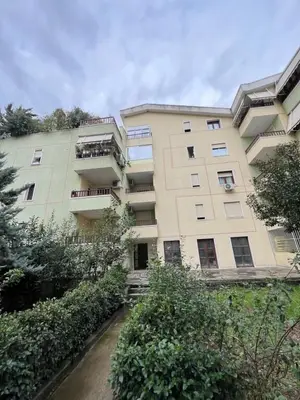 Apartament 2+1 në shitje në Selita e Vjetër, Tiranë, 198 m². Foto 10 nga 12