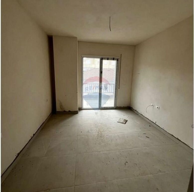 Apartment for sale in Rruga 5 Maji, Tirana, 116 m²