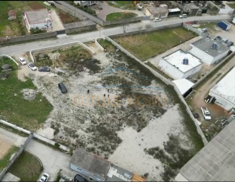 Tokë me qera në Rr Fadil Allushi, Tiranë, 4 000 m². Foto 2 nga 3