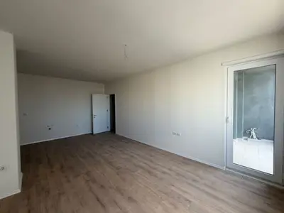 Apartament 2+1 në shitje në Univers City, Tiranë, 90 m². Foto 4 nga 11