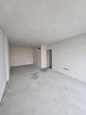Apartament 3+1 në shitje në Rruga Karl Gega, Tiranë, 141 m². Foto 6 nga 7