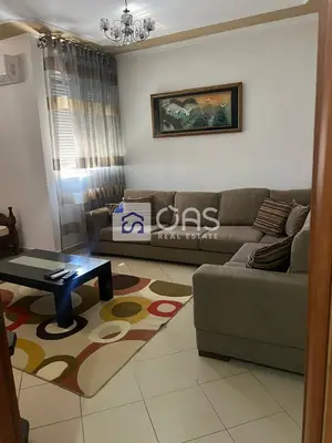 Apartament 2+1 me qera në Rruga e Kavajës, Tiranë, 80 m². Foto 4 nga 8