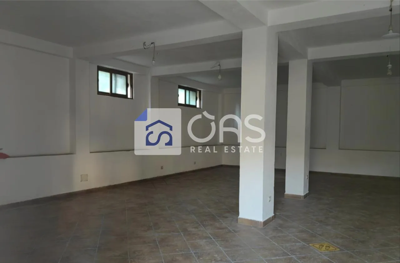 Warehouse for rent in Rruga Tonin Harapi, Tirana, 100 m². Photo 1 of 3