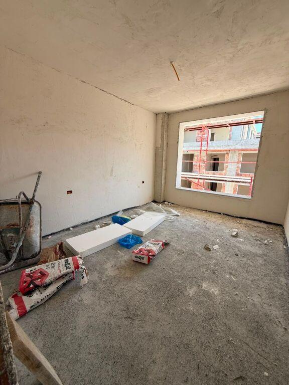 Apartament 1+1 në shitje në Rruga e Fshatrave Turistike, Kavajë, 72 m². Foto 3 nga 12