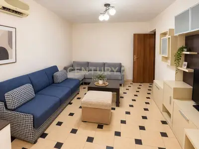 Apartament 2+1 në shitje në Oxhaku, Tiranë, 76 m². Foto 1 nga 7