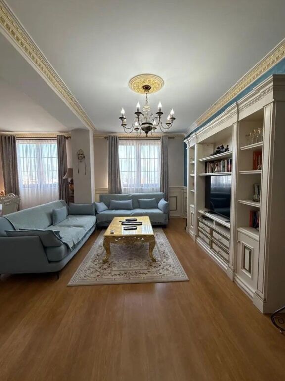 Apartment 2+1 for rent in Stacioni i Trenit, Tirana, 126 m²